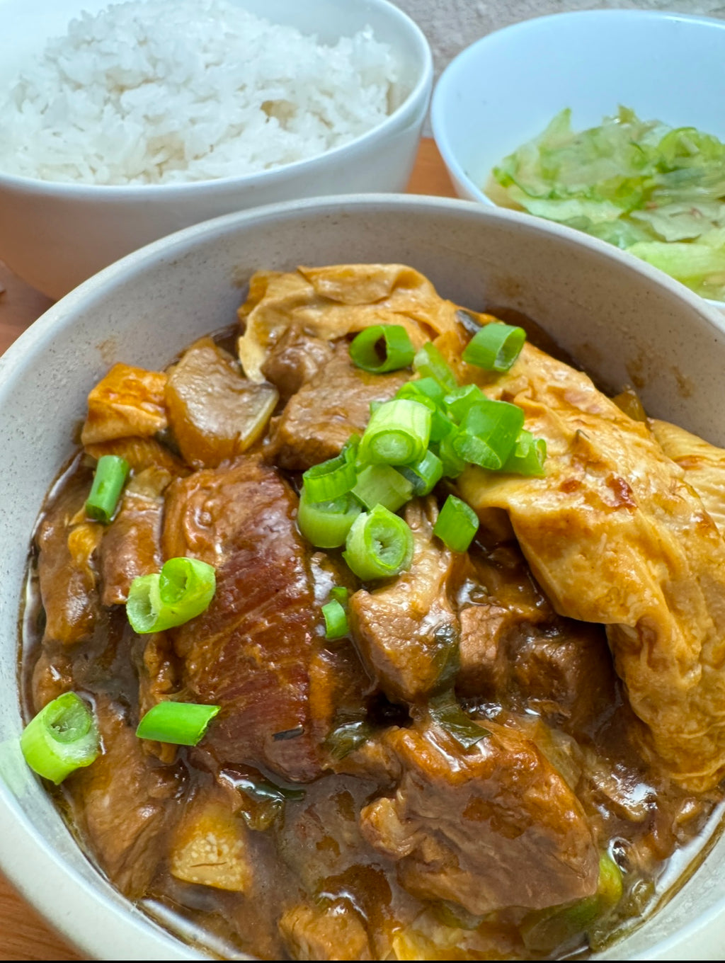 枝竹柱侯燜羊肉 (2人份) | Braised Lamb Leg with Bean Curd Skins